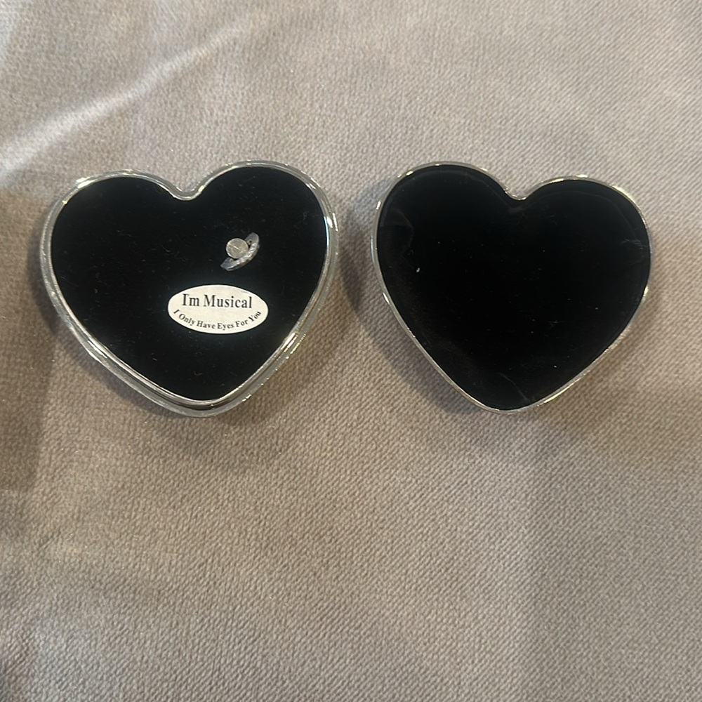 New Things remember Musical keepsake  heart - Picture 4 of 8